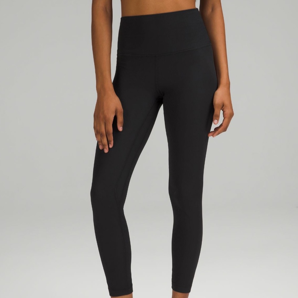 Lululemon Align Ribbed Black High-Waisted Legging 25” Size 4 EXCELLENT CONDITION